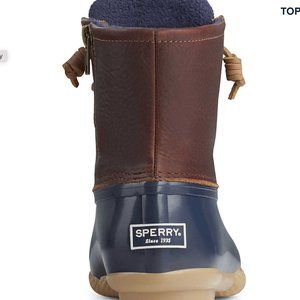 Women's Classic Navy Saltwater Duck Boot New without Box 7.5